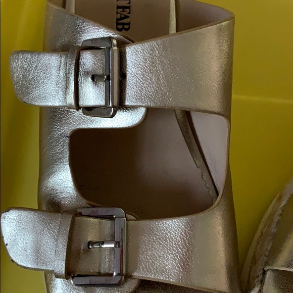 Just Fab Eliesse Platform Sandals - Picture 5 of 5